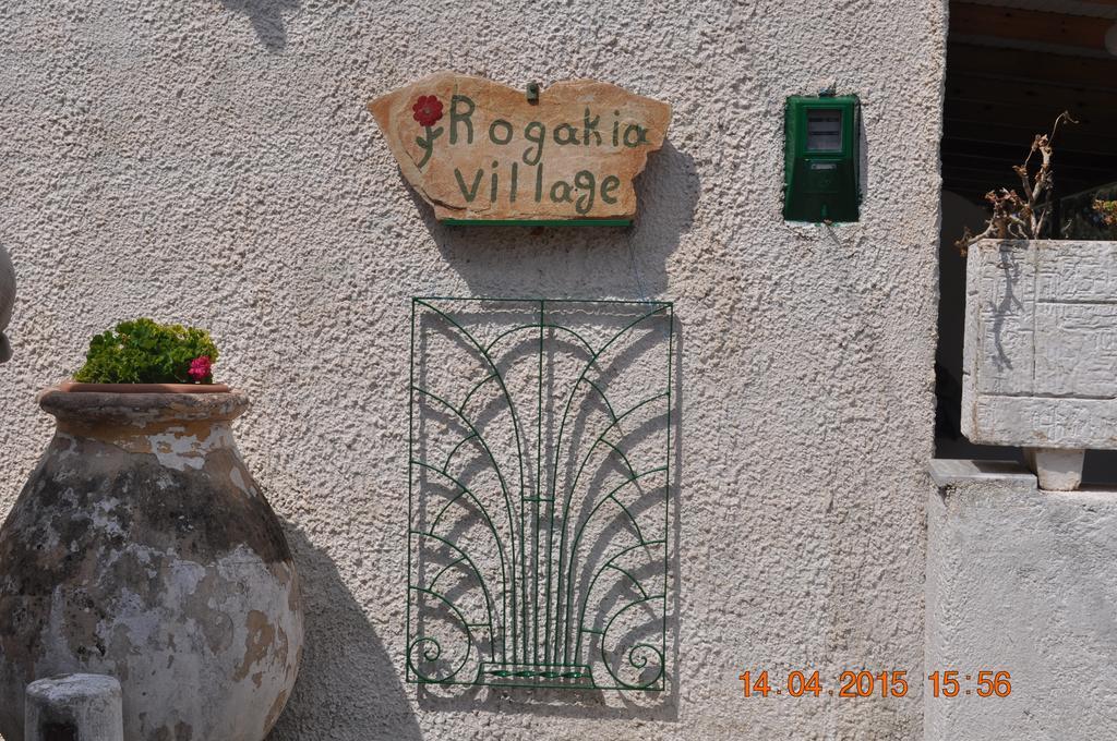 Rogakia Village Est. 1983 Zóla Exteriör bild